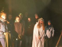 received 1482491125096096